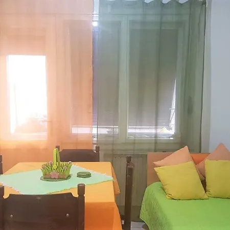 Centre, Free Parking Apartment Skopje