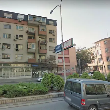 Apartment Centre, Free Parking *